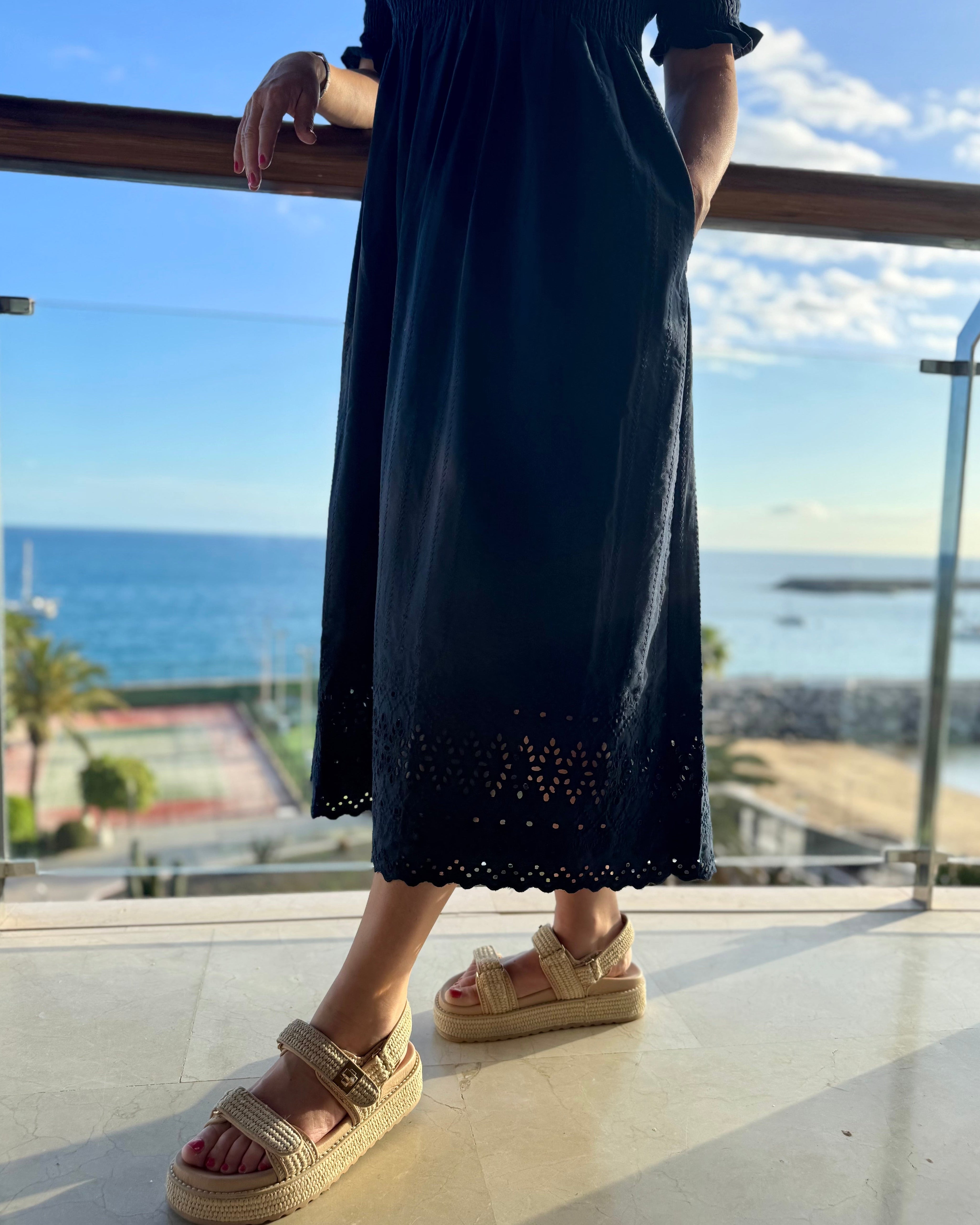 Navy kjole fra Cream – Jana