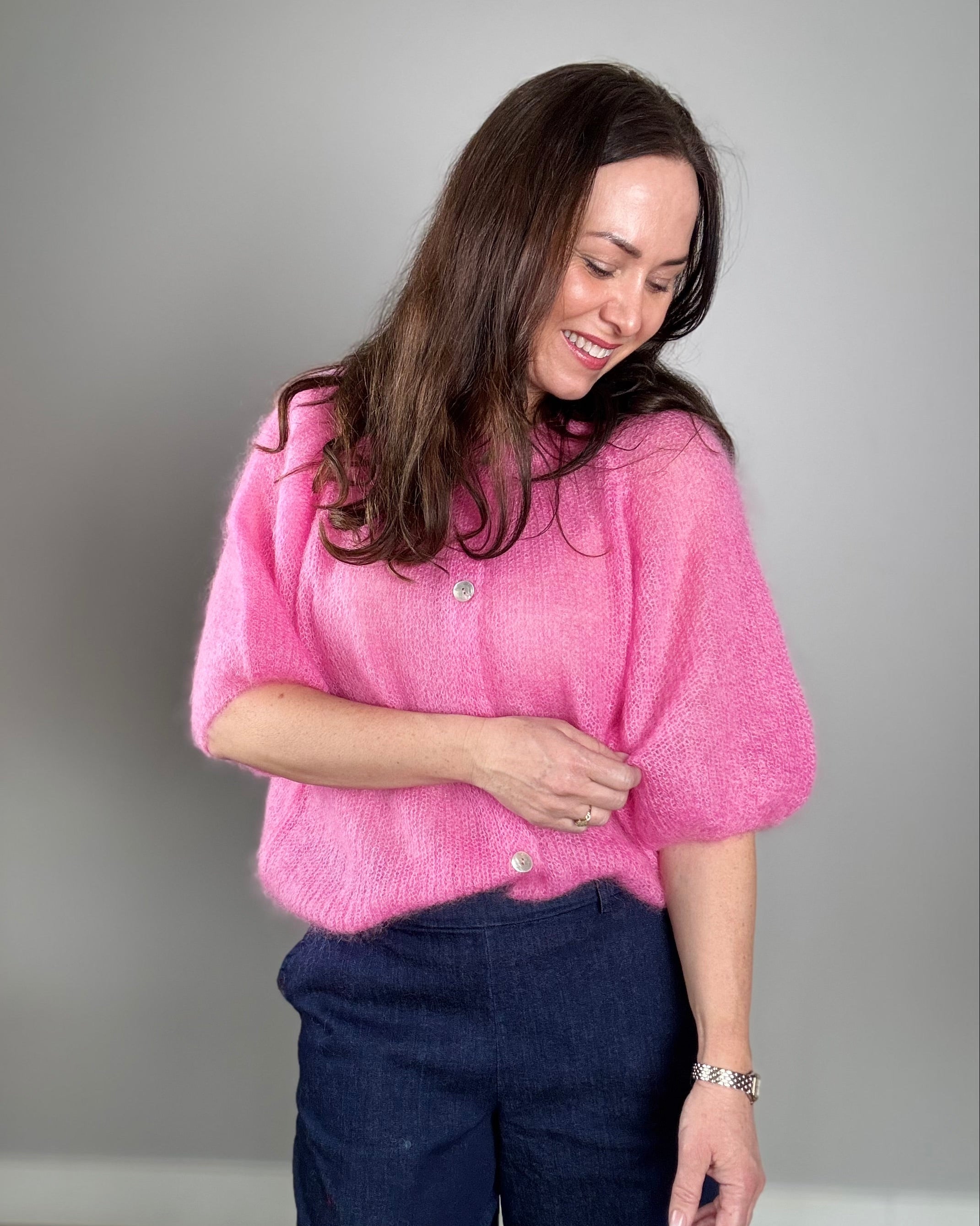Black Colour Bjoerk Cardigan – Luksuriøs rosa mohair-strikkejakke