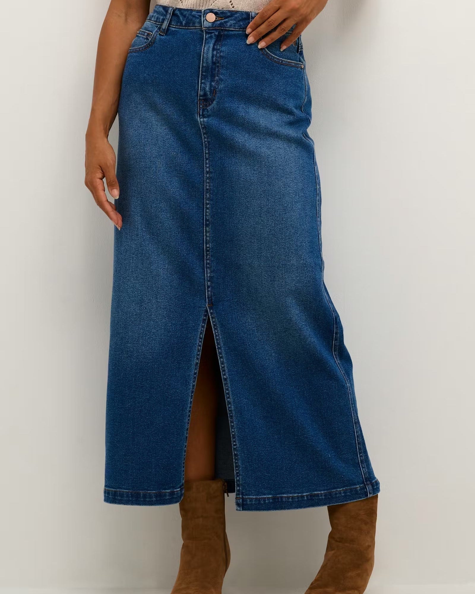 Medium blå denimskjørt fra Cream – Ebba