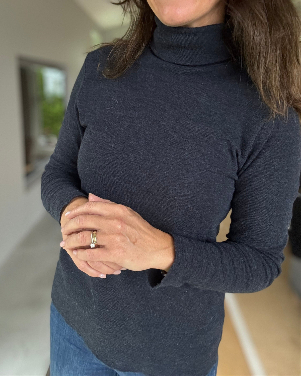 By Basics 4018 pologenser dame i merinoull – sett bakfra