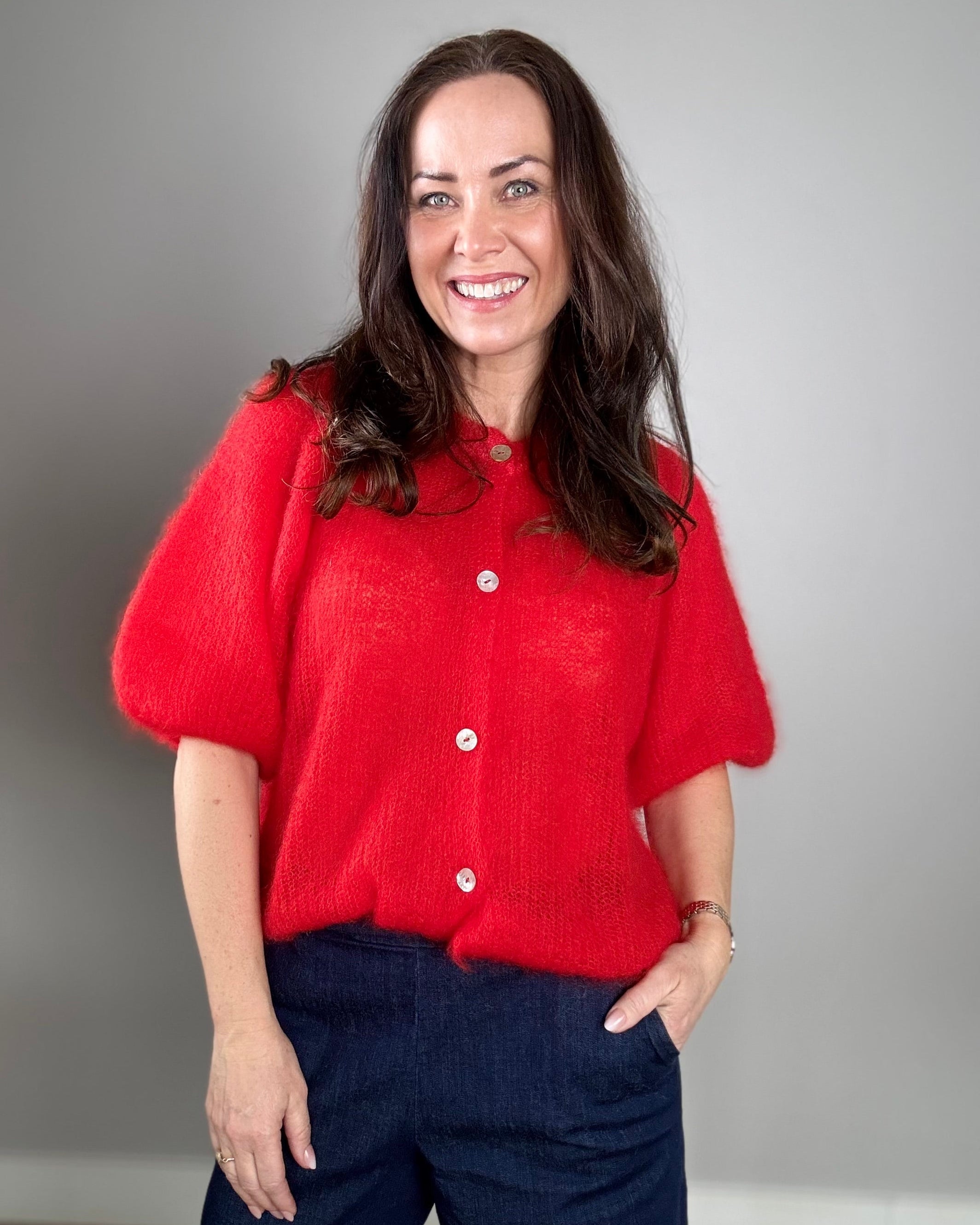 Black Colour Bjoerk Cardigan – Luksuriøs rød mohair-strikkejakke