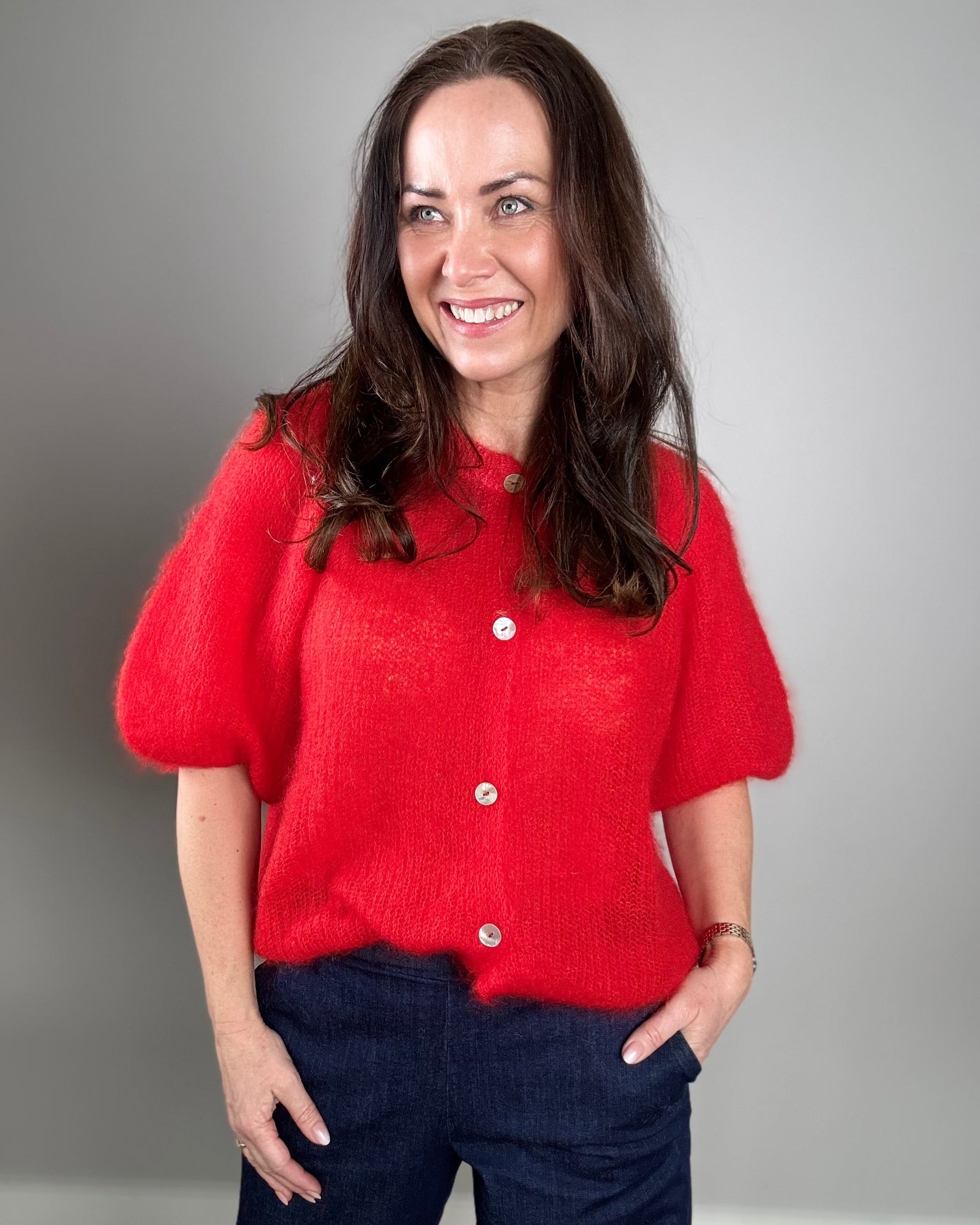 Black Colour Bjoerk Cardigan – Luksuriøs rød mohair-strikkejakke