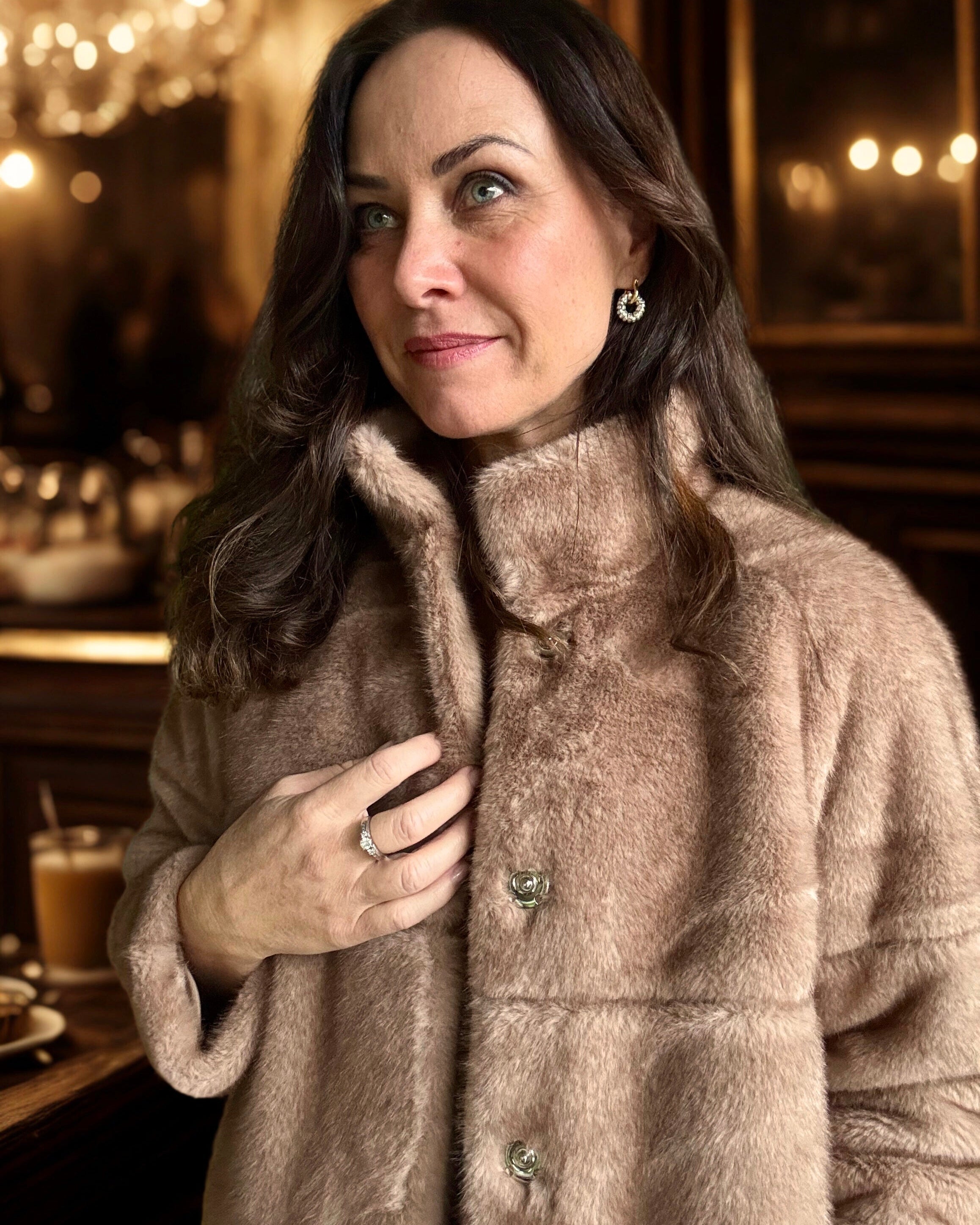 Faux Fur kåpe fra danske Micha