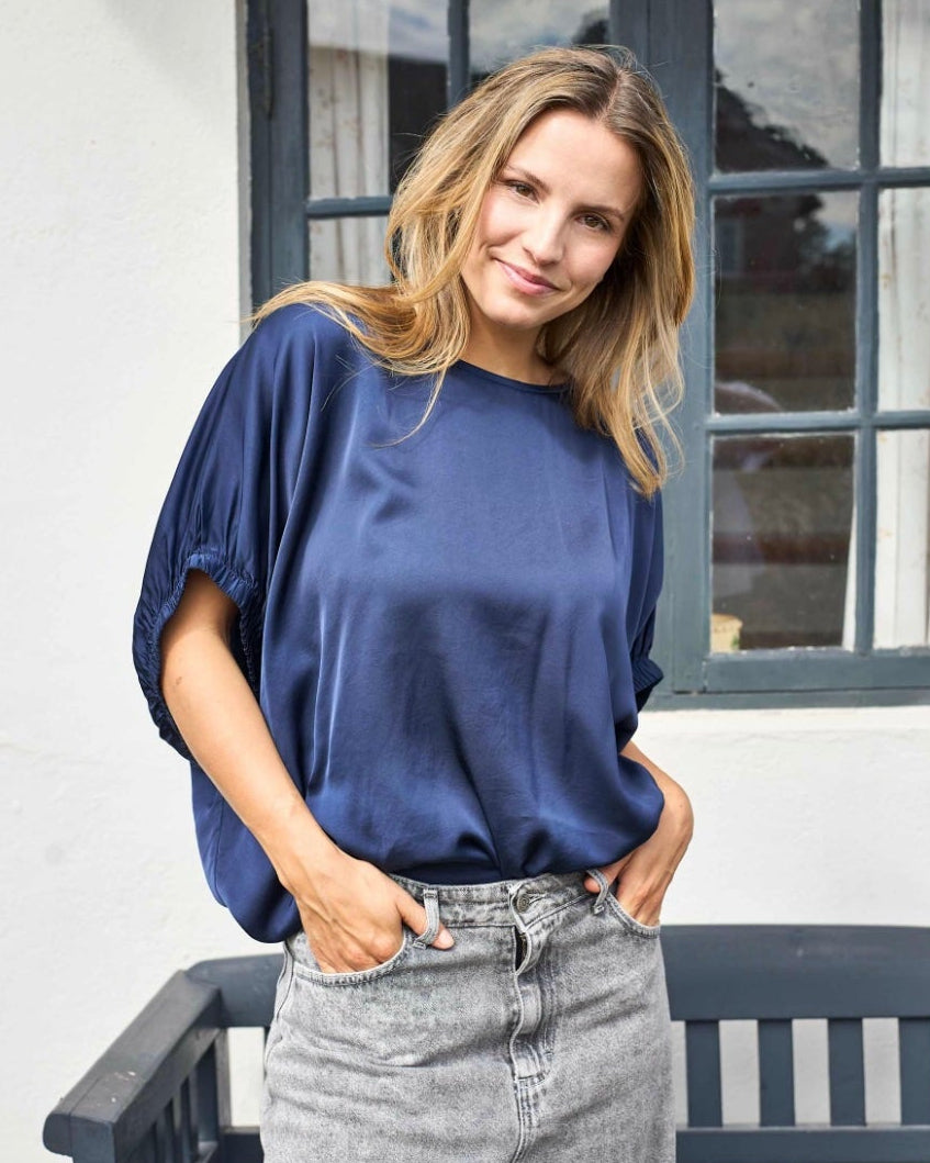 One Size Bluse Dame — Black Colour BCMabel