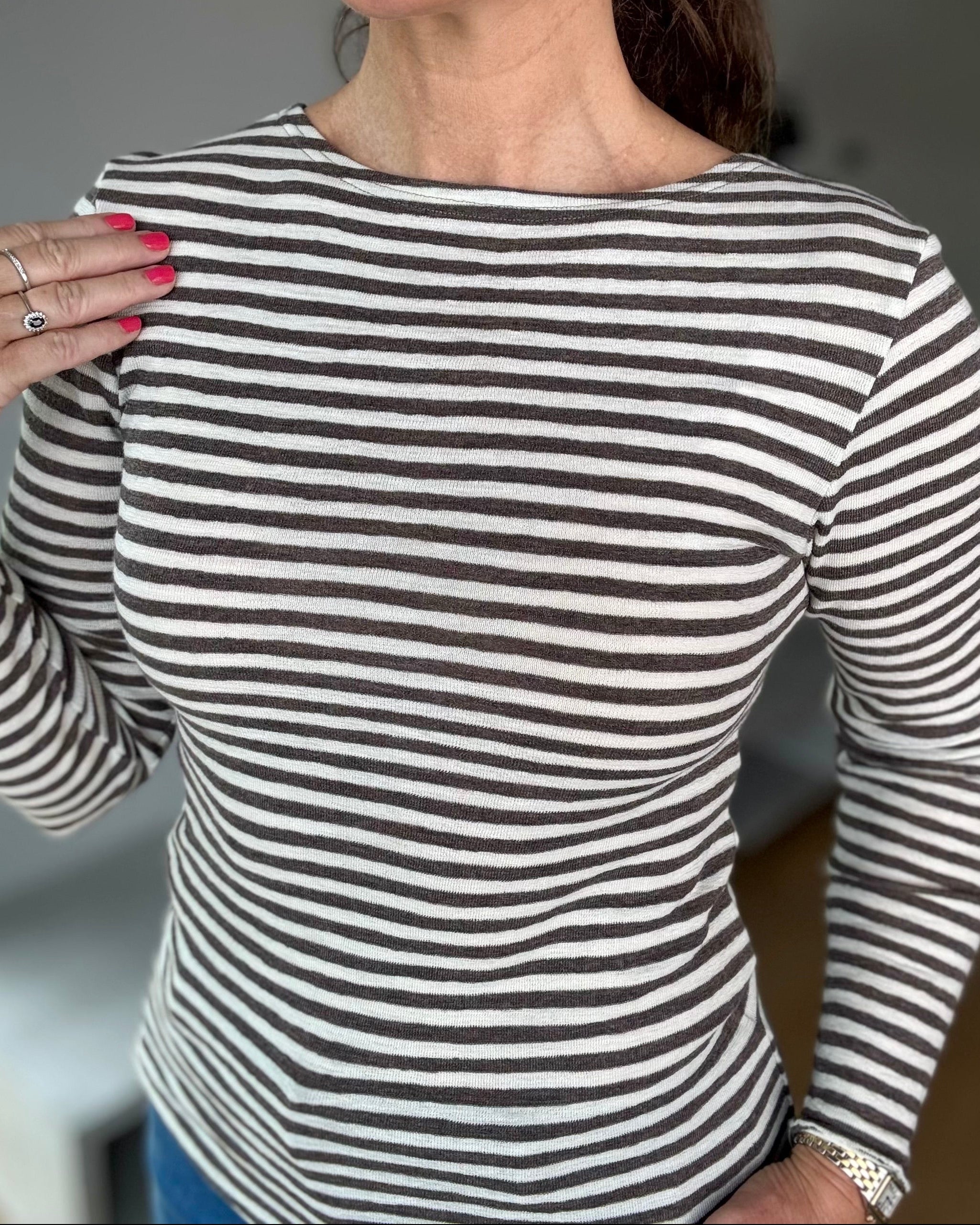 4006 Shirt Boat Neck