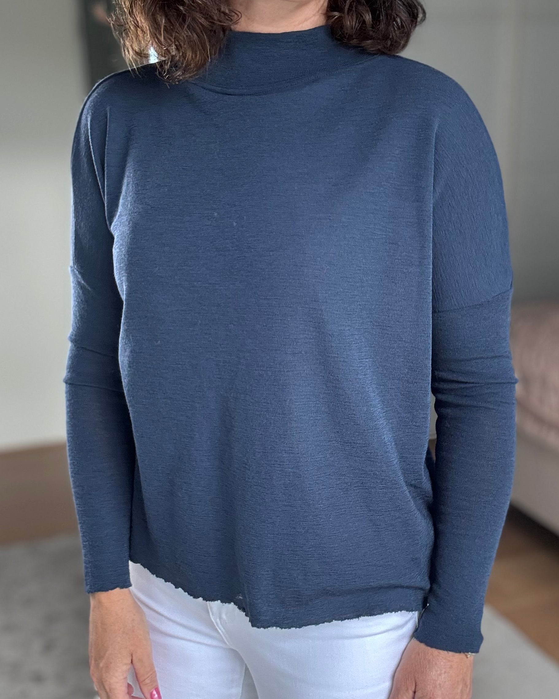 By Basics Rampegenser 4025 dame Blue Mood merinoullgenser nærbilde – Kleslykke