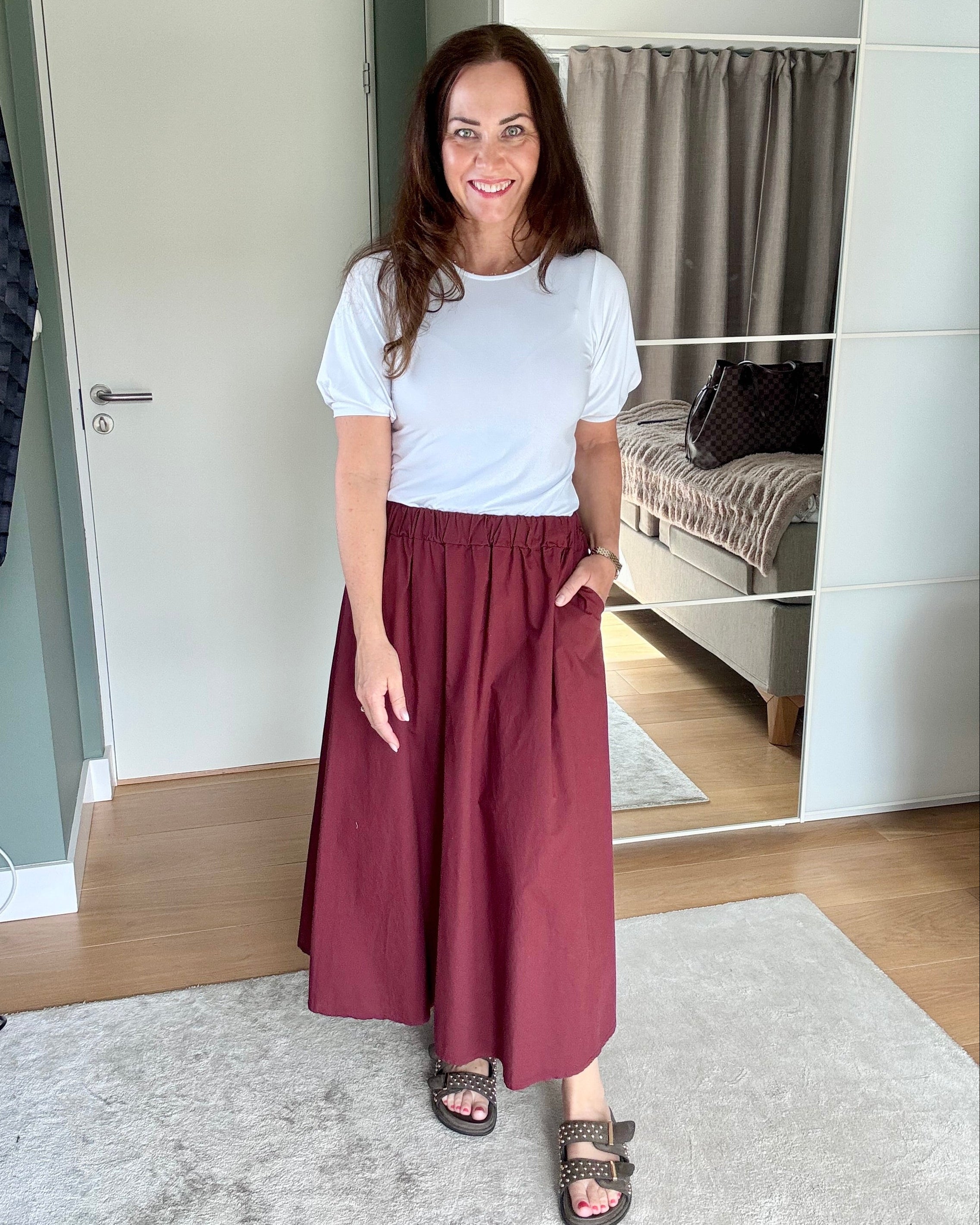 Poplin skjørt burgunder dame – str S/M, 168 cm | Kleslykke