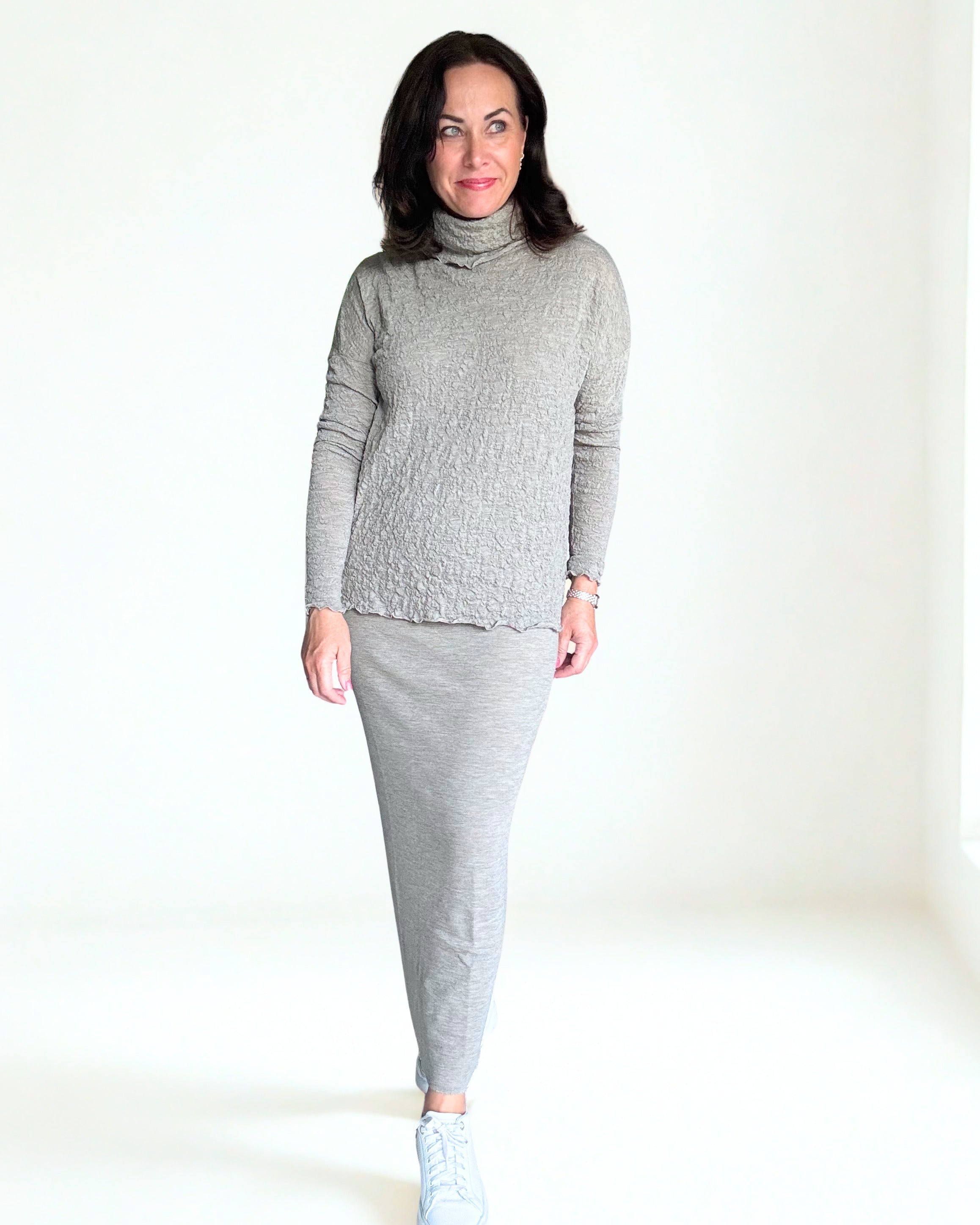 By Basics Ullgenser Dame — Bobleull (Bubble Wool) med Rullekrage — 4501 Shirt Wide
