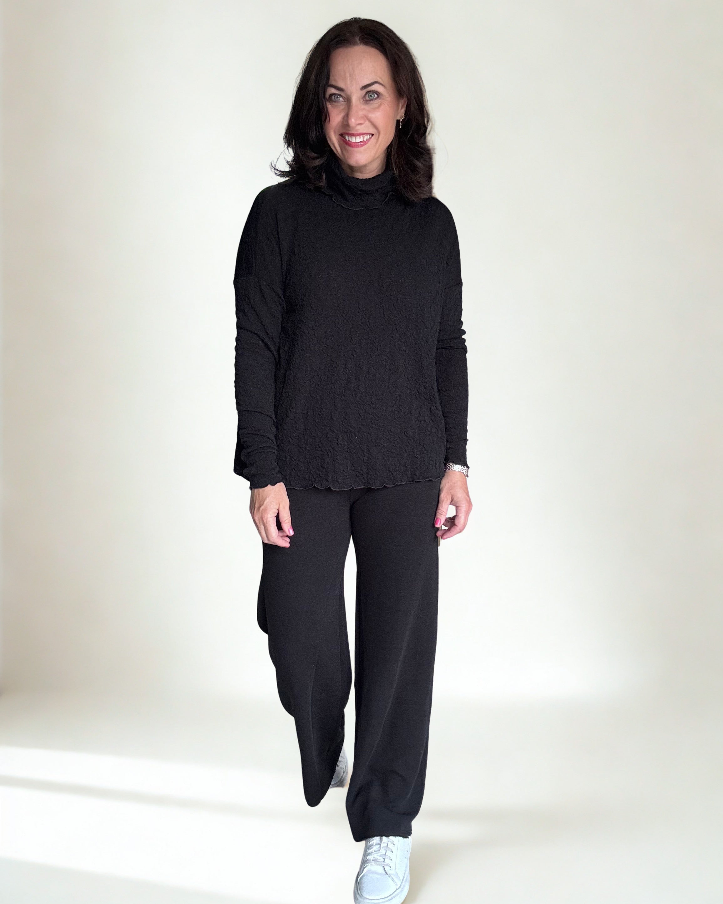 By Basics ullgenser dame i bobleull med rullekrage – 4501 Shirt Wide bakfra | Kleslykke